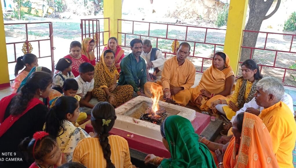 हवन-पूजन के साथ चैत्र नवरात्र व्रत की पूर्णाहुति,भक्तो ने मां सिद्धिदात्री से सुख समृद्धि के लिए कामना की