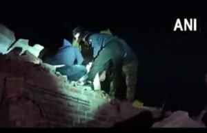 मध्य प्रदेश के मुरैना में आधी रात को एक विस्फोट में 3 मकान ढह गए, 2 लोगों की मौत हो गई,4-5 लोग घायल हुए हैं