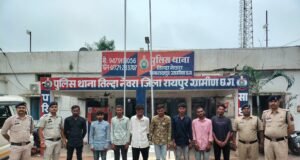 चाकू लेकर घूमने वालों से लेकर मारपीट के आरोपियों तक—08 पर पुलिस का शिकंजा, 04 असामाजिक तत्व भी किए गए निरुद्ध