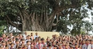 ताराशिव में मनाई गई स्वामी आत्मानंद की 97वीं जयंती, बच्चों ने गीत-भजन से दी श्रद्धांजलि